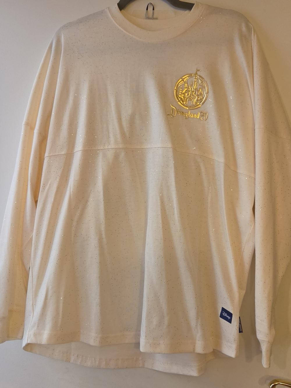 Disneyland Sparkly Castle Spirit Jersey Sz M NWT
